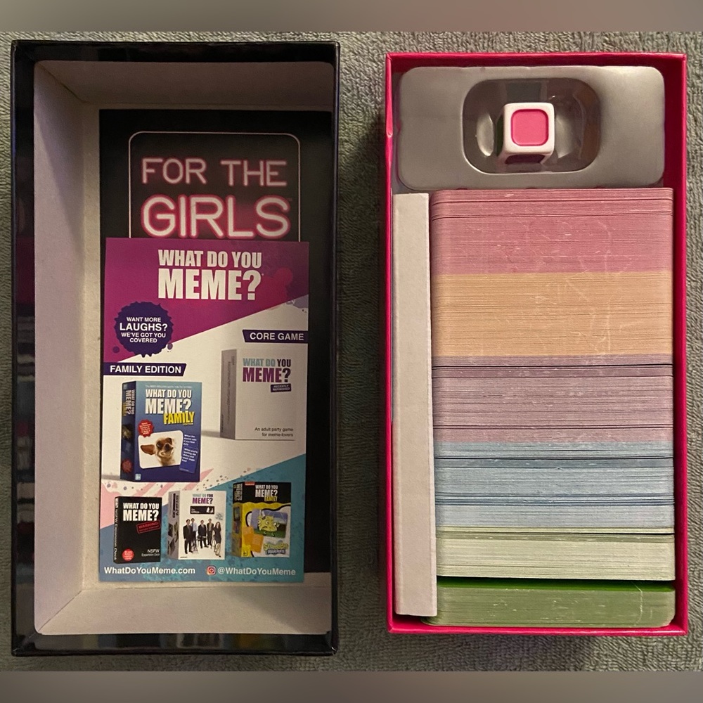 for the girls!❣️fun card game to play with your homegirls, recommended for 18+